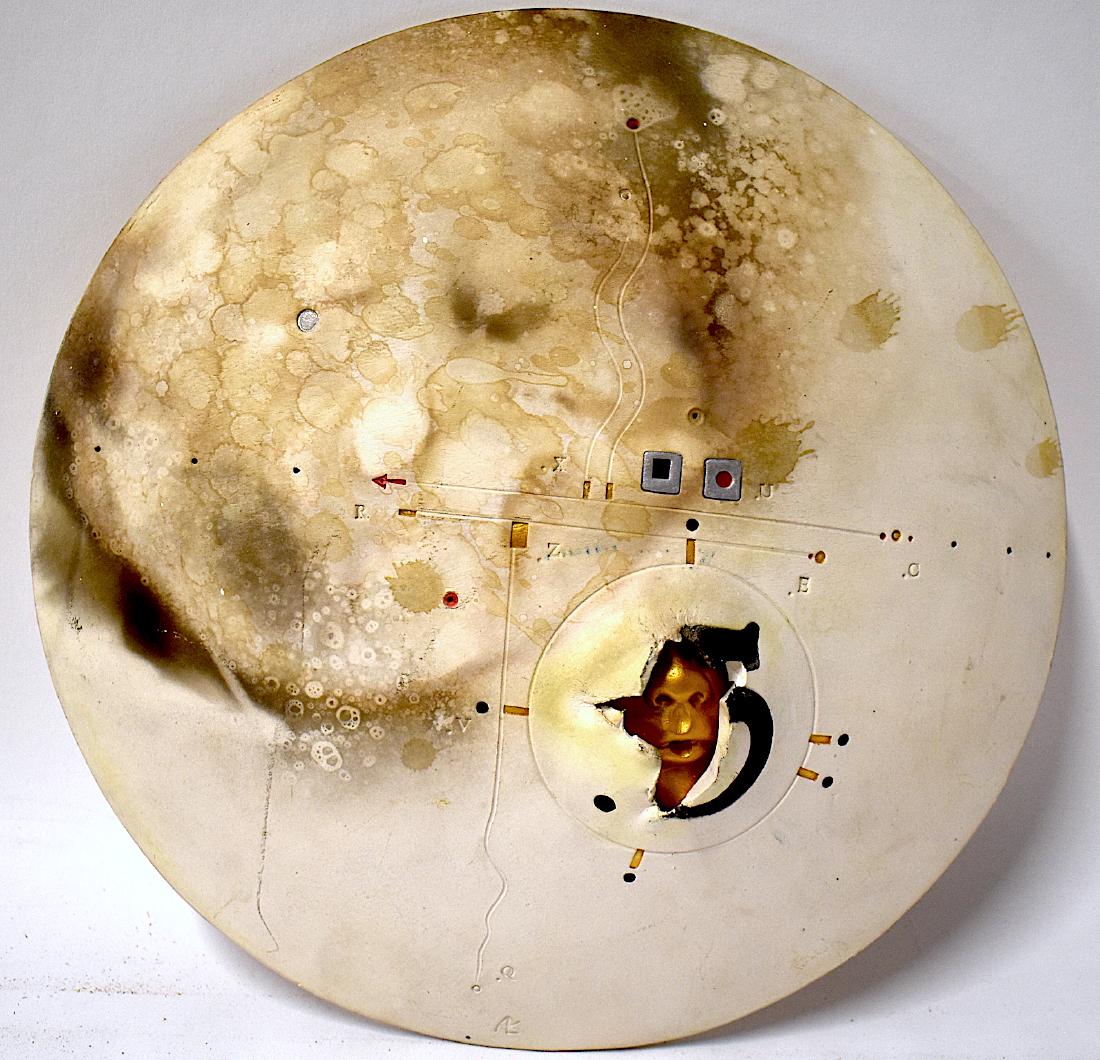 MCM Plaque, Artist Signed A. K.: Untitled Mid-Century Modern plaque, signed with the artist initials at the front side AK and signed at the back A. K. (last name indiscernible) For walll hanging. 11"W