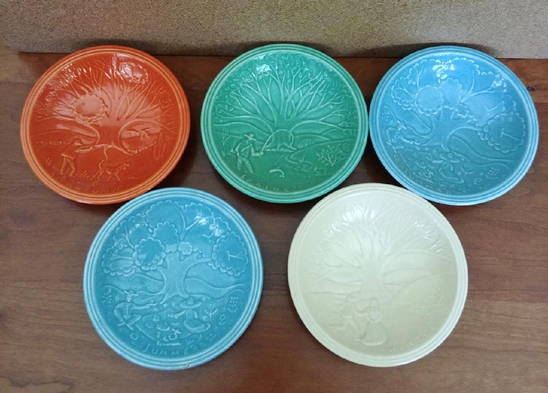 Set Fiesta Seasonal Souvenier Plates (5): The American Potter, Joint Exhibit of Capital and Labor, New York World's Fair, 1940. Four dishes make up the set - Spring, Summer, Fall and Winter. There is an additional Summer plate in this lot. 4-