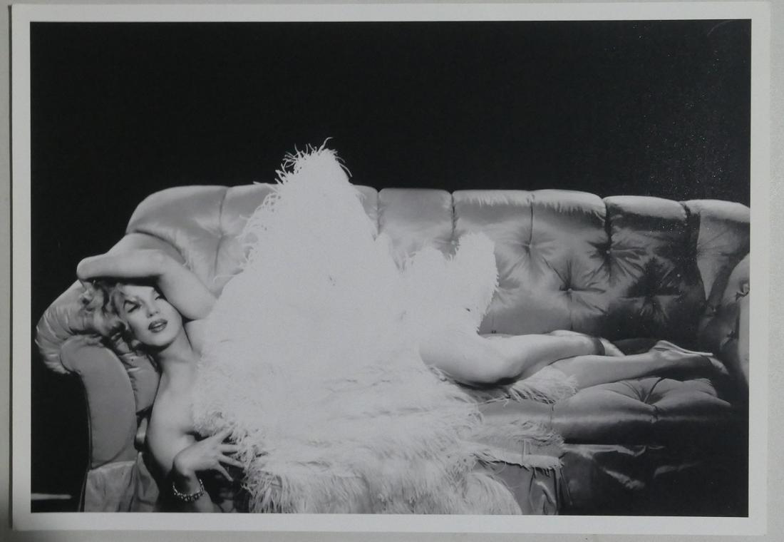 Marilyn Monroe Original Richard Avedon Photo: Marilyn Monroe original Richard Avedon 12" x 9" photograph with border. This photograph of Marilyn was taken in 1957, reprinted in 1998. A stunning portrait that shows a very sweet Marilyn. It comes s