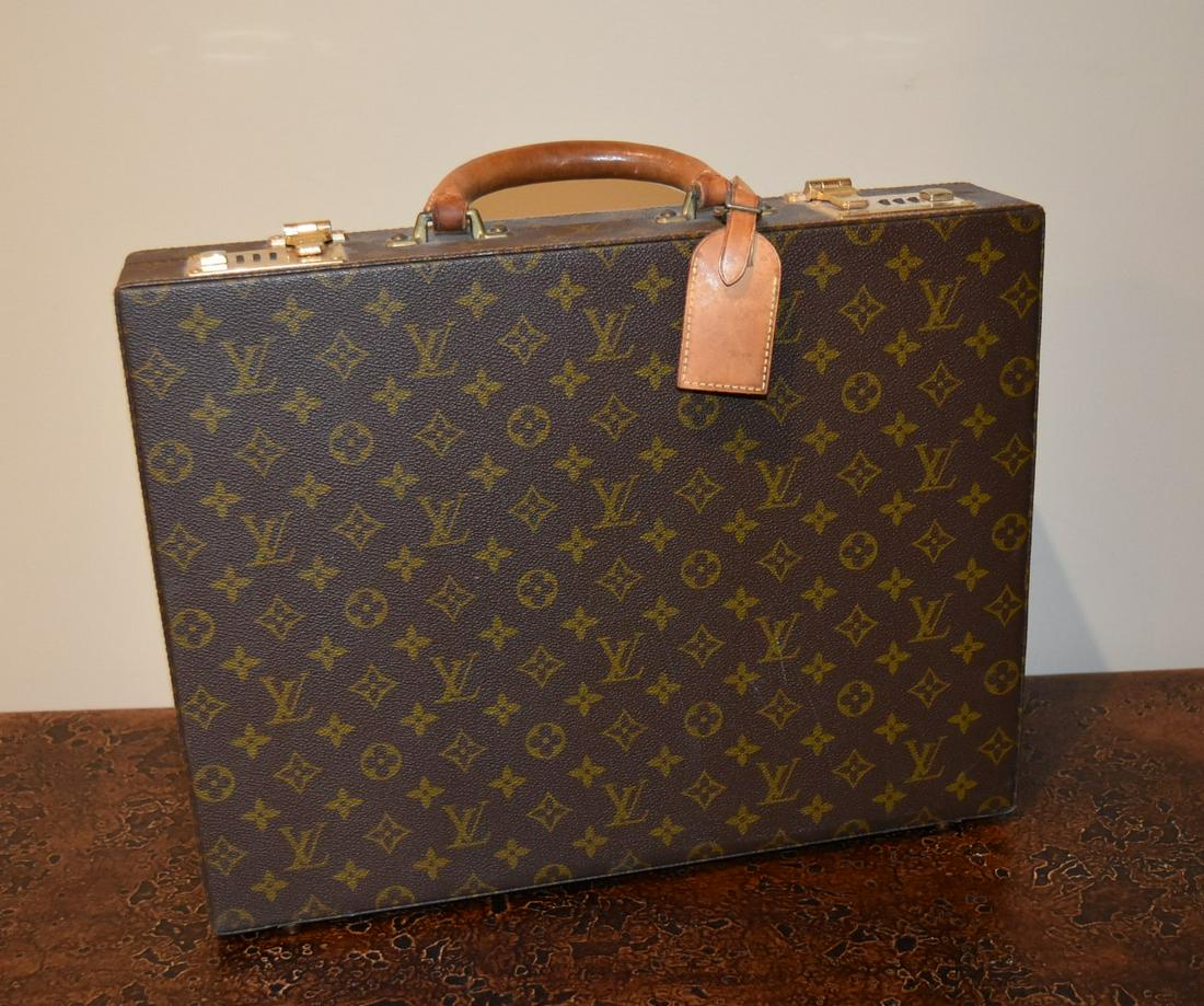 Louis Vuitton Carrying Case: Original 17"W x 13"D x3 1/2