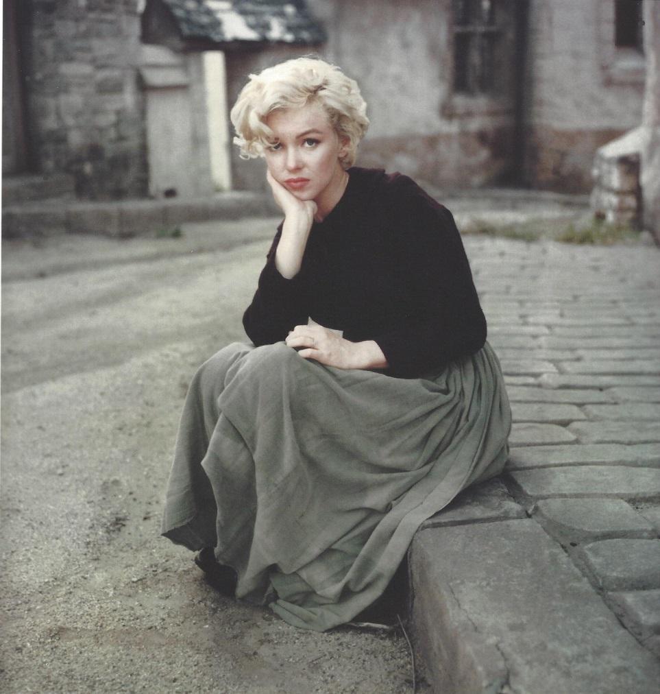 Marilyn Monroe Milton H Greene Publication Photo: Original Publication Photo, measuring approximately, 9"x9" includes white border. Taken in 1956, printed 1999. It comes stamped by the photographer and agency. The photograph is printed on double weig