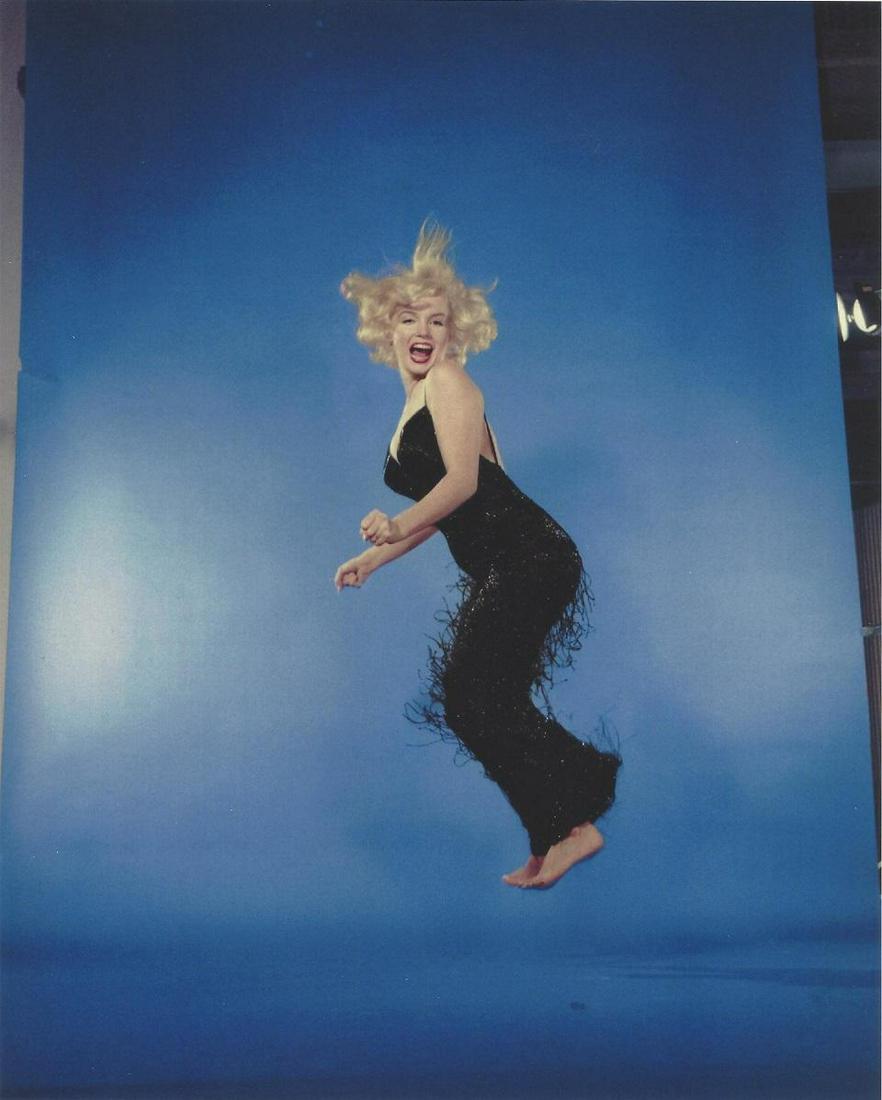 Marilyn Monroe Philippe Halsman Publication Photo: Original Publication Photo, measuring approximately, 10.5"x9" includes white border. Taken in 1959, printed 1998. It comes stamped by the photographer and agency. The photograph is printed on double w