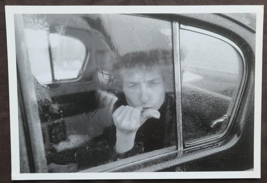 Bob Dylan Barry Feinstein Publication Photo: Original Publication Photo, measuring approximately, 7.5"x5.5" includes white border. Taken in 1966, printed 1998. It comes stamped by the photographer and agency. The photograph is printed on double 