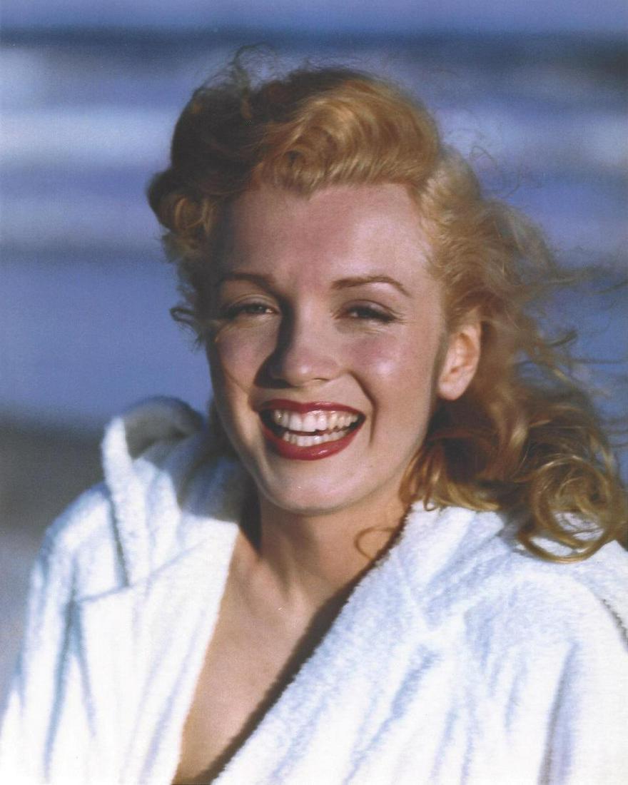 Marilyn Monroe Andre De Dienes Publication Photo: Original Publication Photo, measuring approximately, 10.5"x9" includes white border. Taken in 1945, printed 1998. It comes stamped by the photographer and agency. The photograph is printed on double w