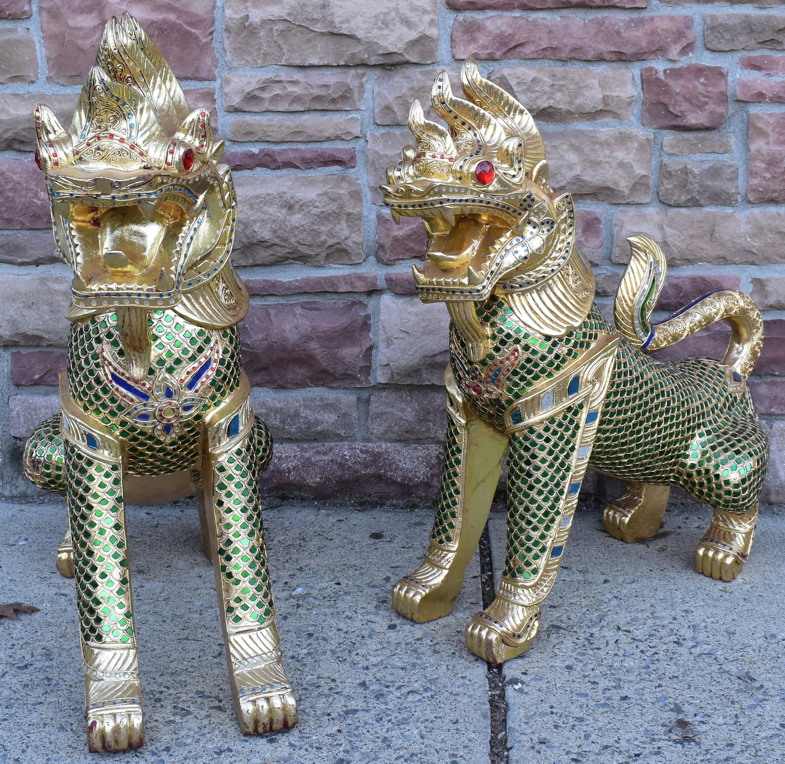 Pair of Gilt Wood Foo Dogs: 34 H x 33 D
