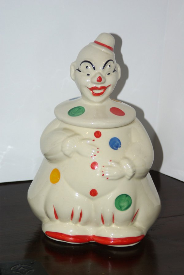 AMERICAN BISQUE CLOWN COOKIE JAR: Marked USA 126-A. In family since 1950's, perfect condition. Collectors item. Size: 11-1/2" h