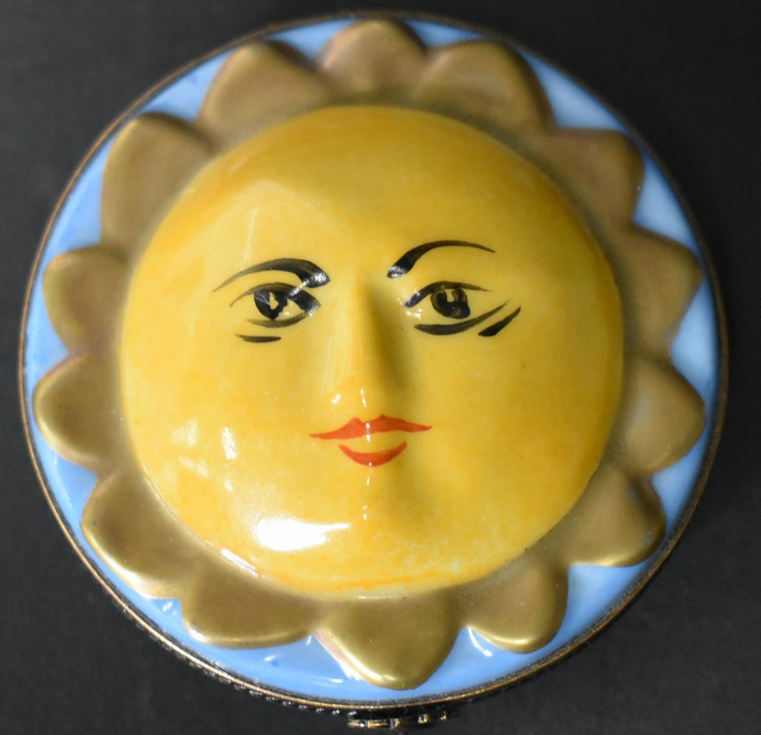 Antique Limoges Sun Box: Marked 2 1/2 x 21/2