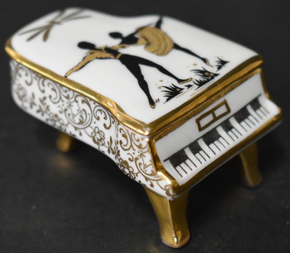 Hand Painted Limoges Porcelain Piano: 2.5"W