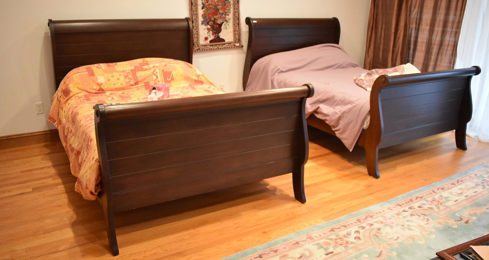 PR Mahogany Full Beds (1 of 3)