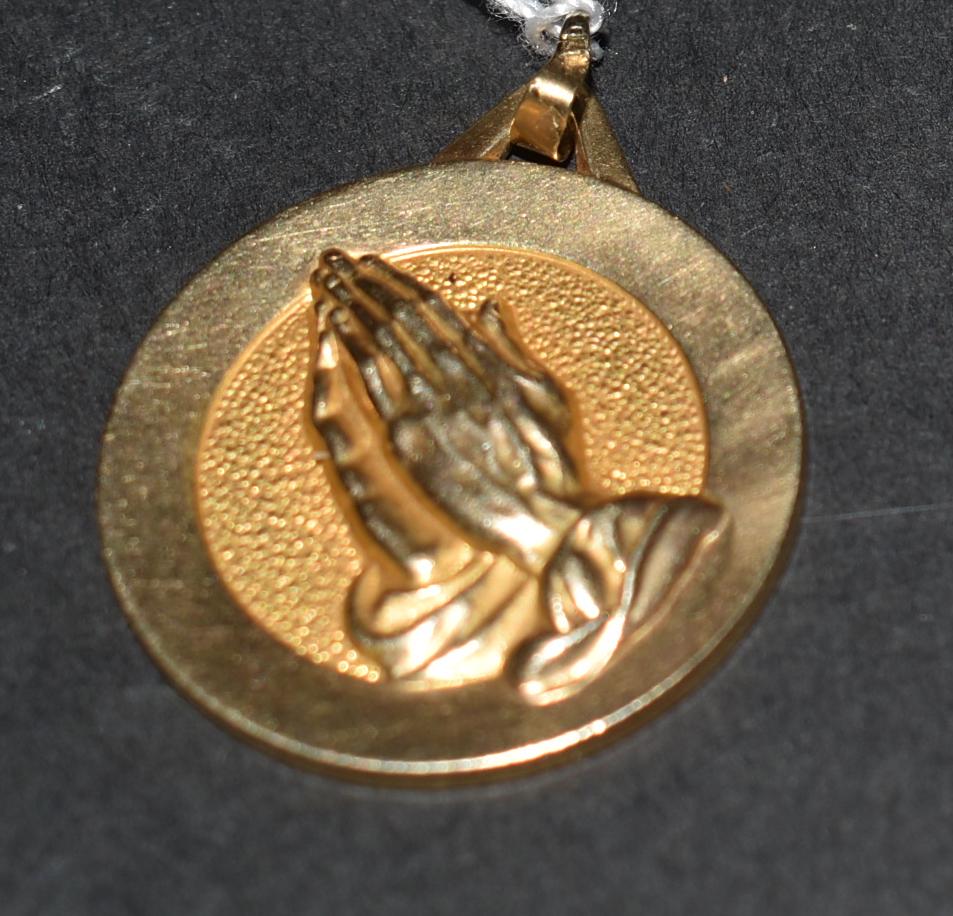 14k Praying Hands Pendant: Inscribed on the rear face, "God grant me the serenity to accept the things I cannot change and the courage to change the things I can; and the wisdom to know the difference amen. Marked 14k.