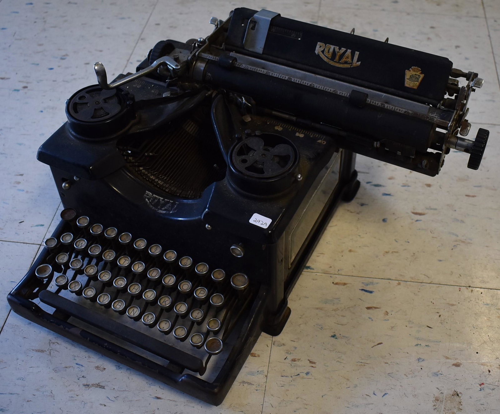 Antique Royal Typewriter: Royal Typewriter Co Inc. NY .