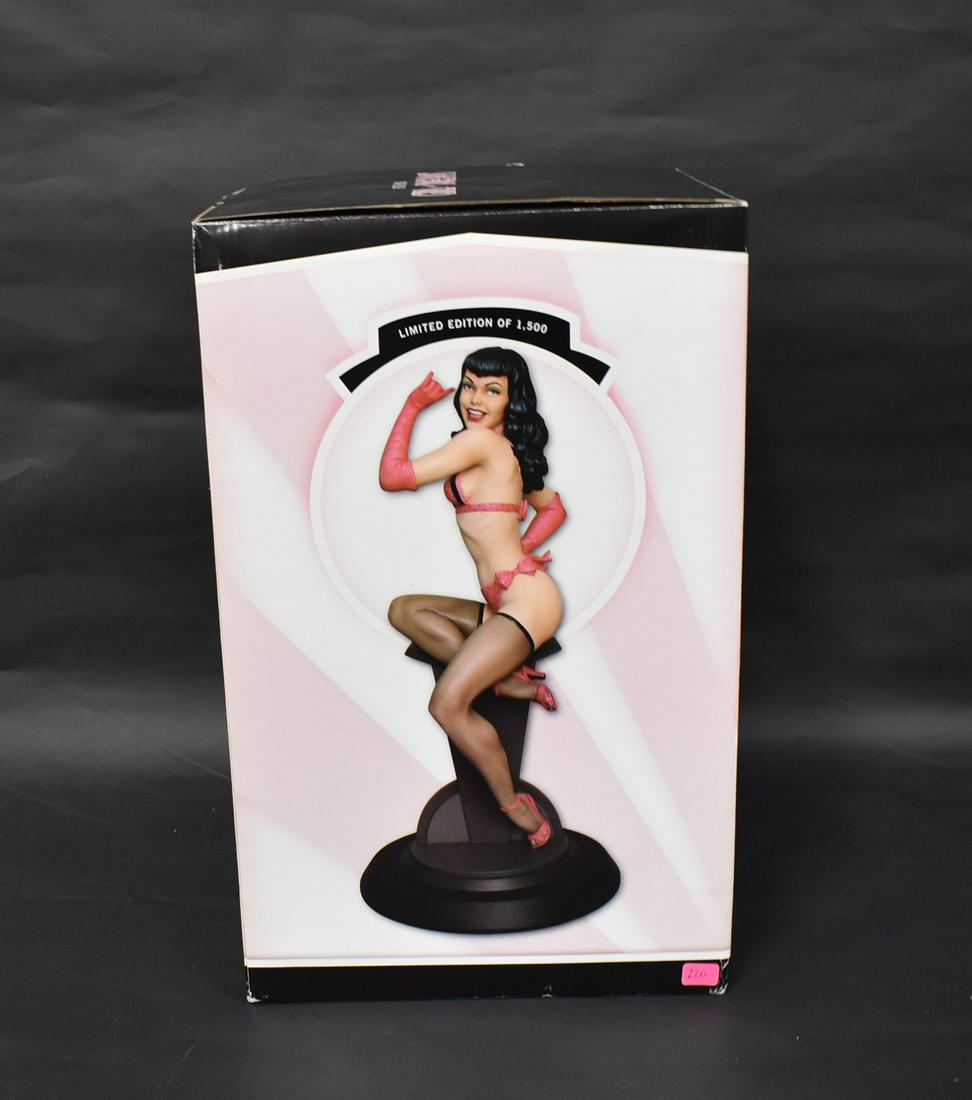 Bettie Page Merchandise Ltd. Ed. Statue: Statue. In original box. By Kent Melton