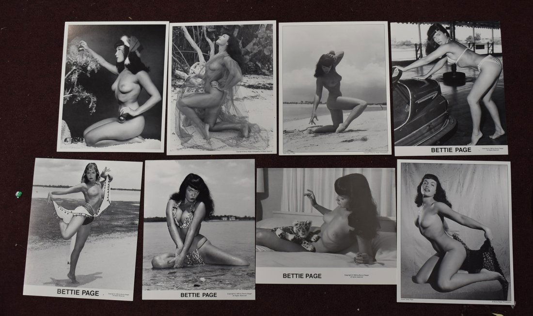 Bettie Page Photo Pack (8): Includes 8 iconic imagines of the one and only Bettie Page Size 8x10