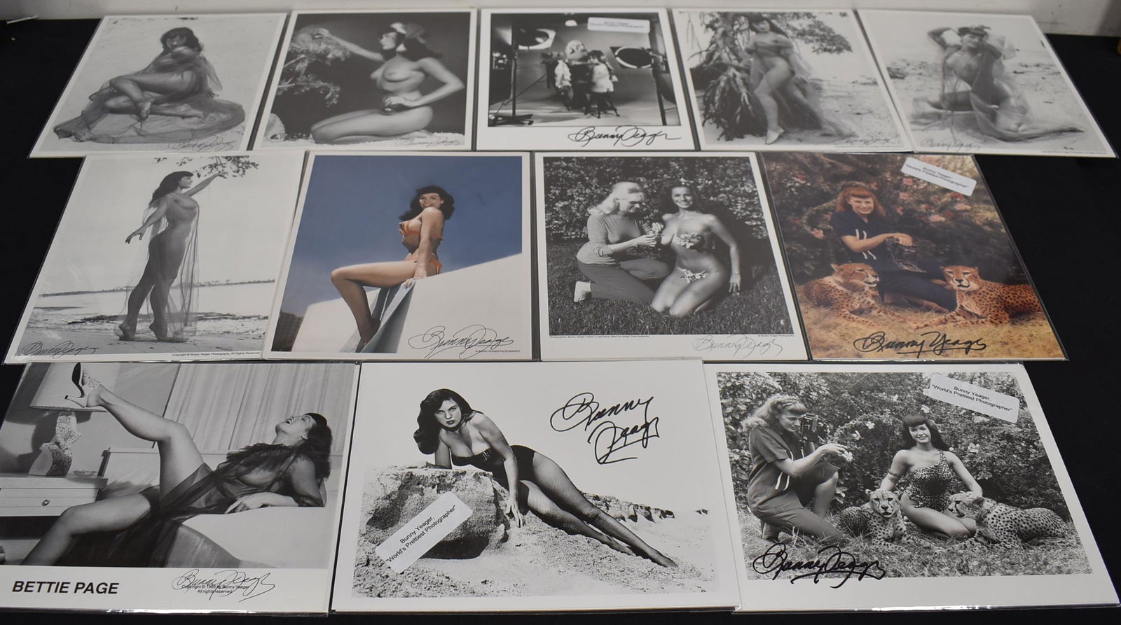 Bettie Page Photos Sgd Bunny Yeager (12) (1 of 1)