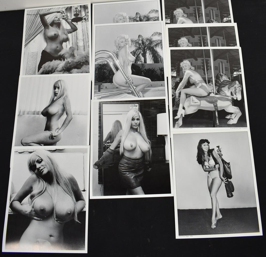 (11) Models Uschi & Maria Stinger 1960's (1 of 1)