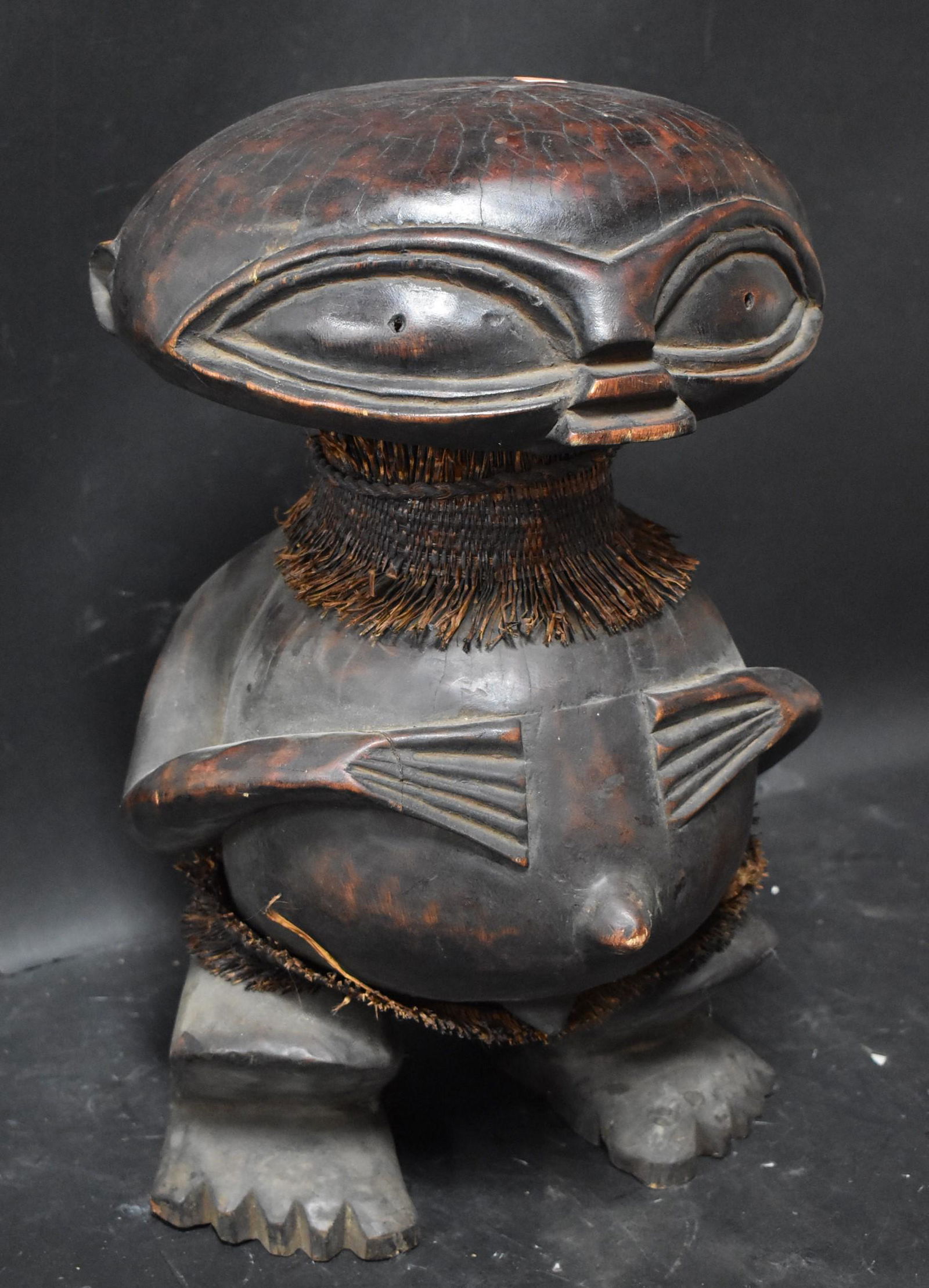 Male Congolese Pygmy Figure (1 of 5)