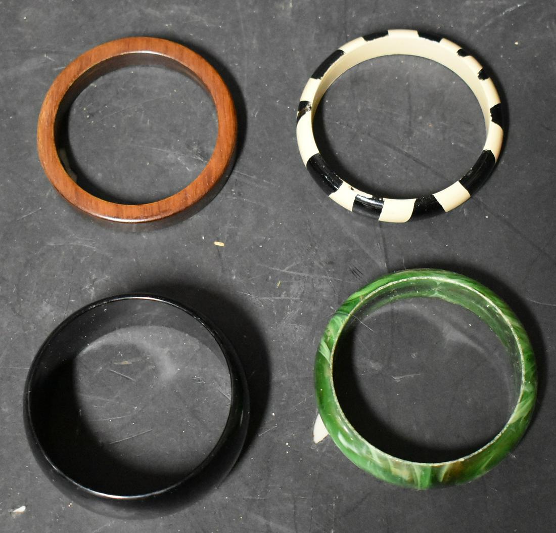 Lot of Bakelite Bangles (4) (1 of 2)
