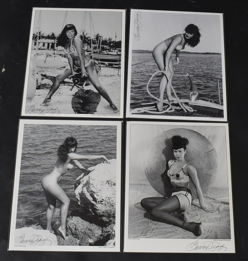 (4) Photos Bettie Page Sgd.Bunny Yeager (1 of 5)
