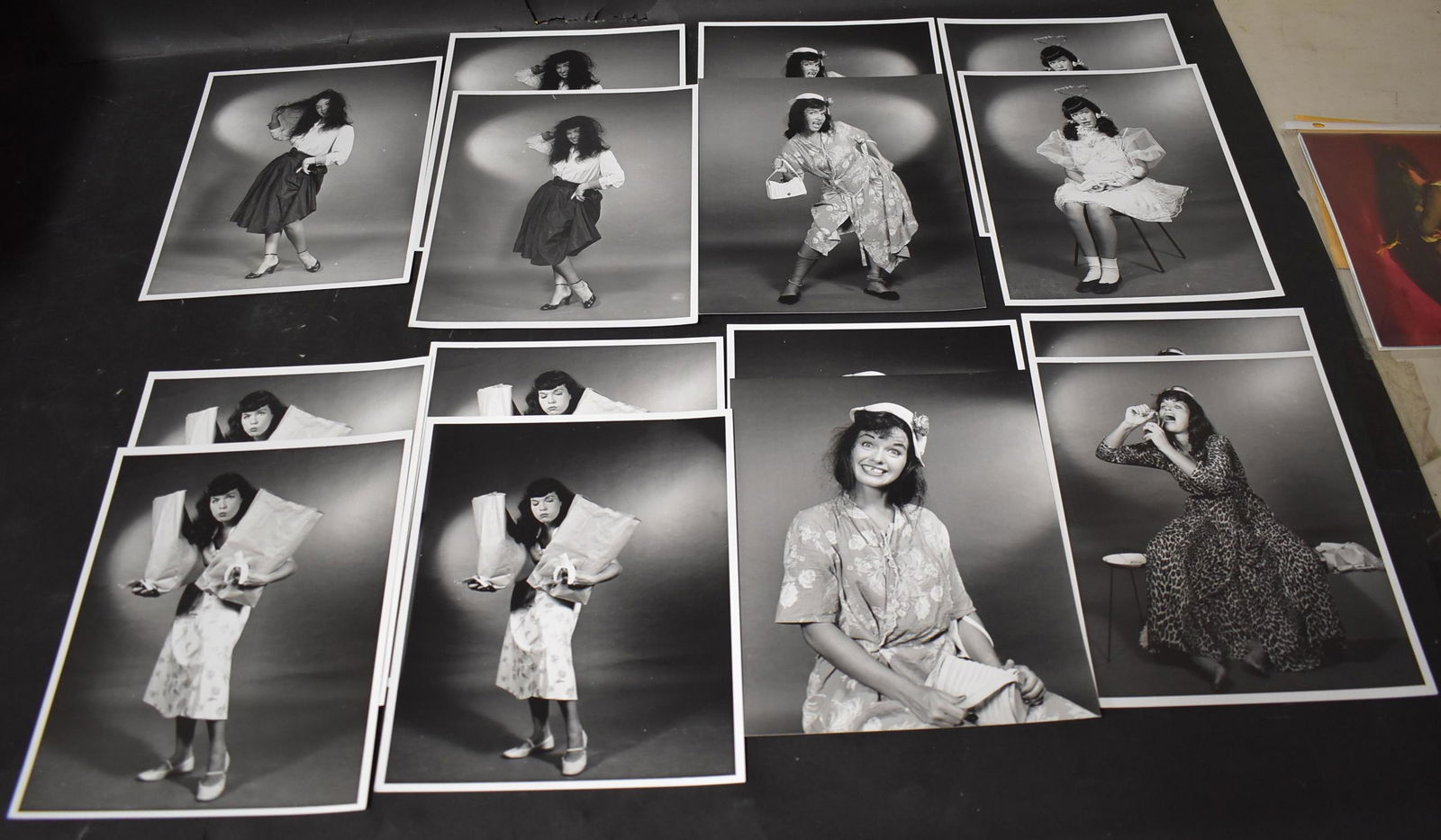 (15) Bettie Page Quirky Photos. (1 of 2)