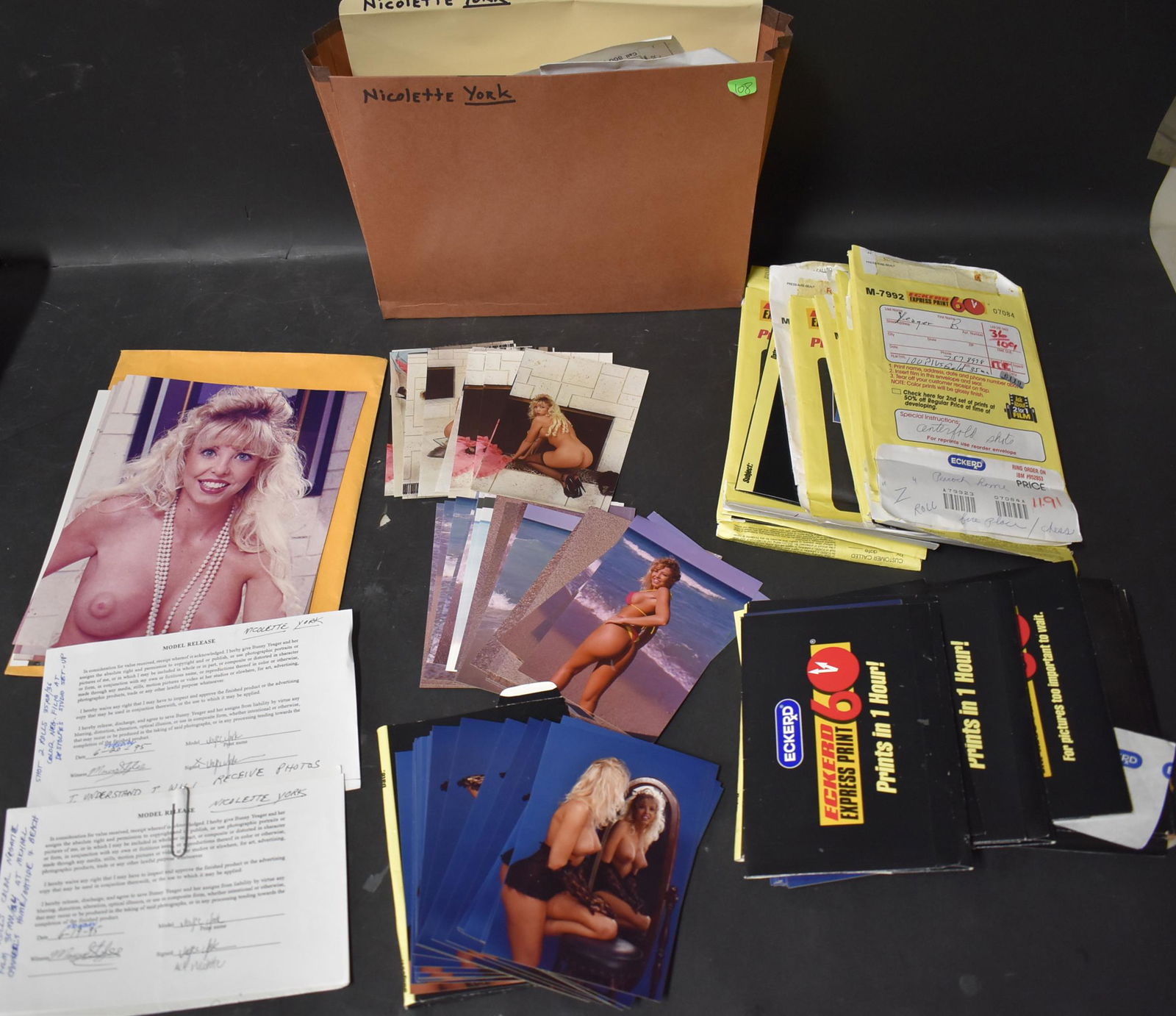 Bunny Yeager Nicolette York Model File (200+) (1 of 4)