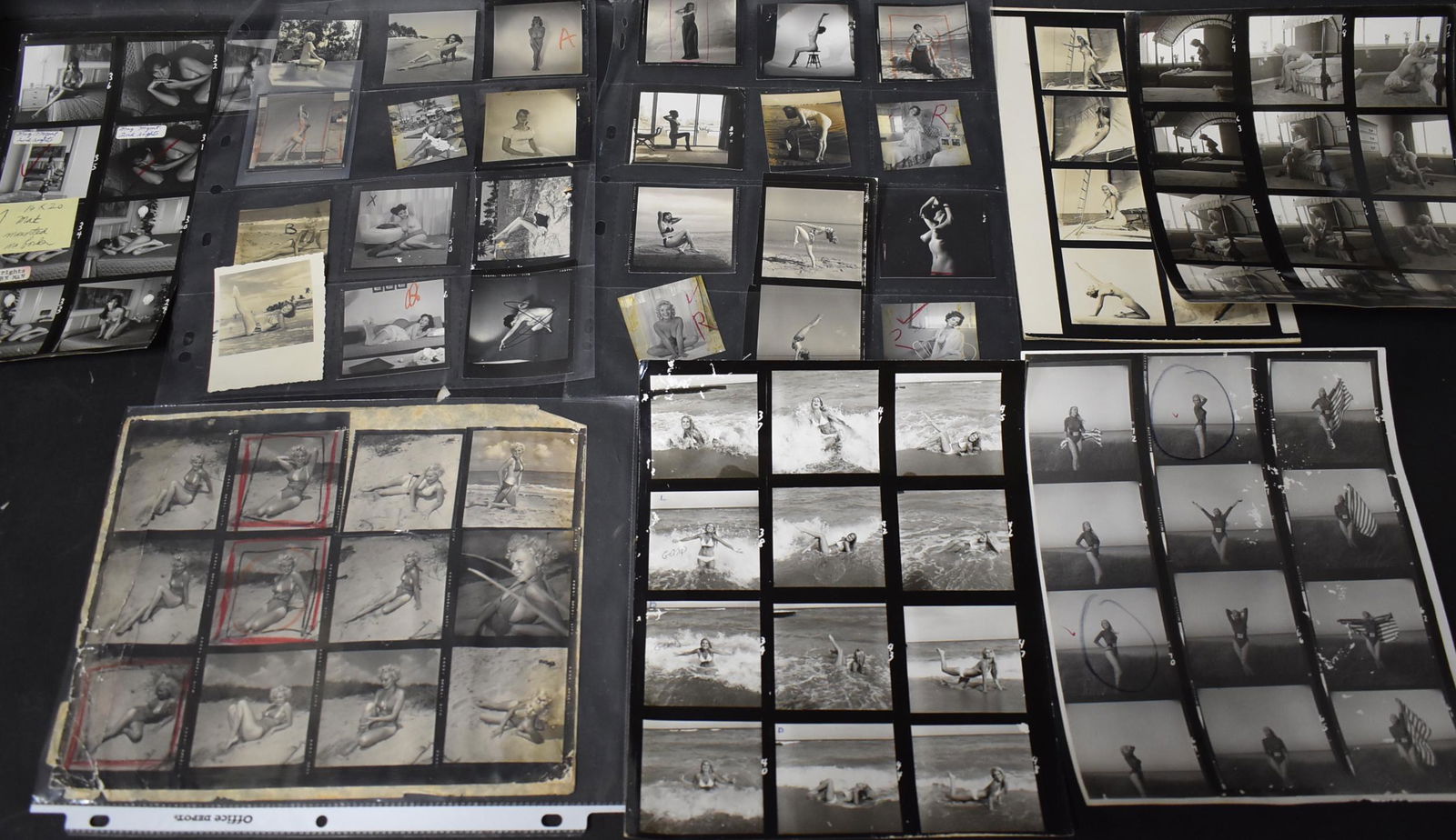 Bunny Yeager Contact Sheets (7) (1 of 5)