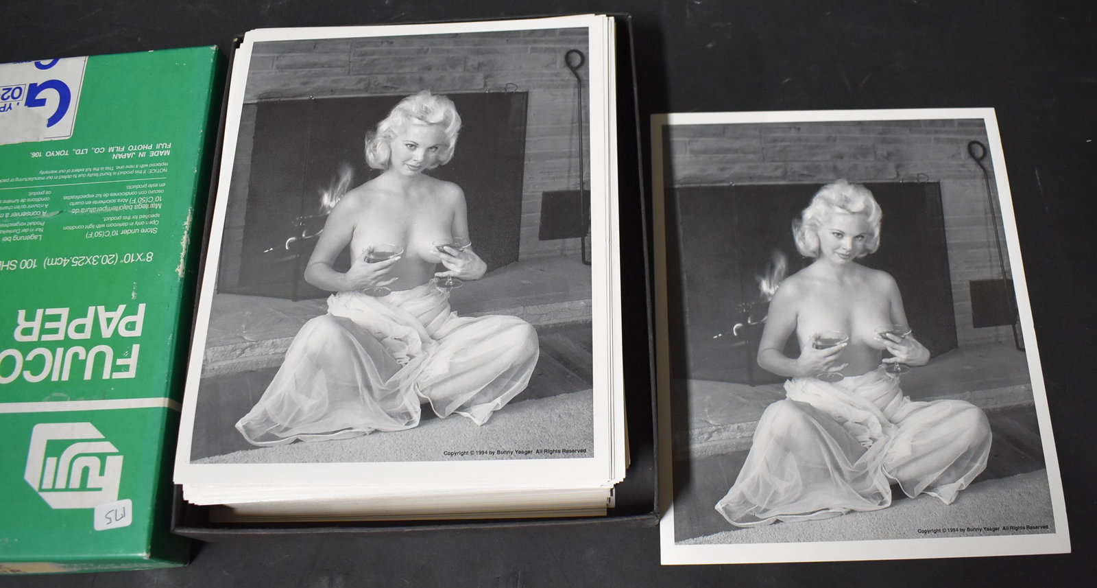 Lisa Winters Photo Box (175): Over 175 images of Lisa Winters.Same image. BY photo. All 8 x 10.