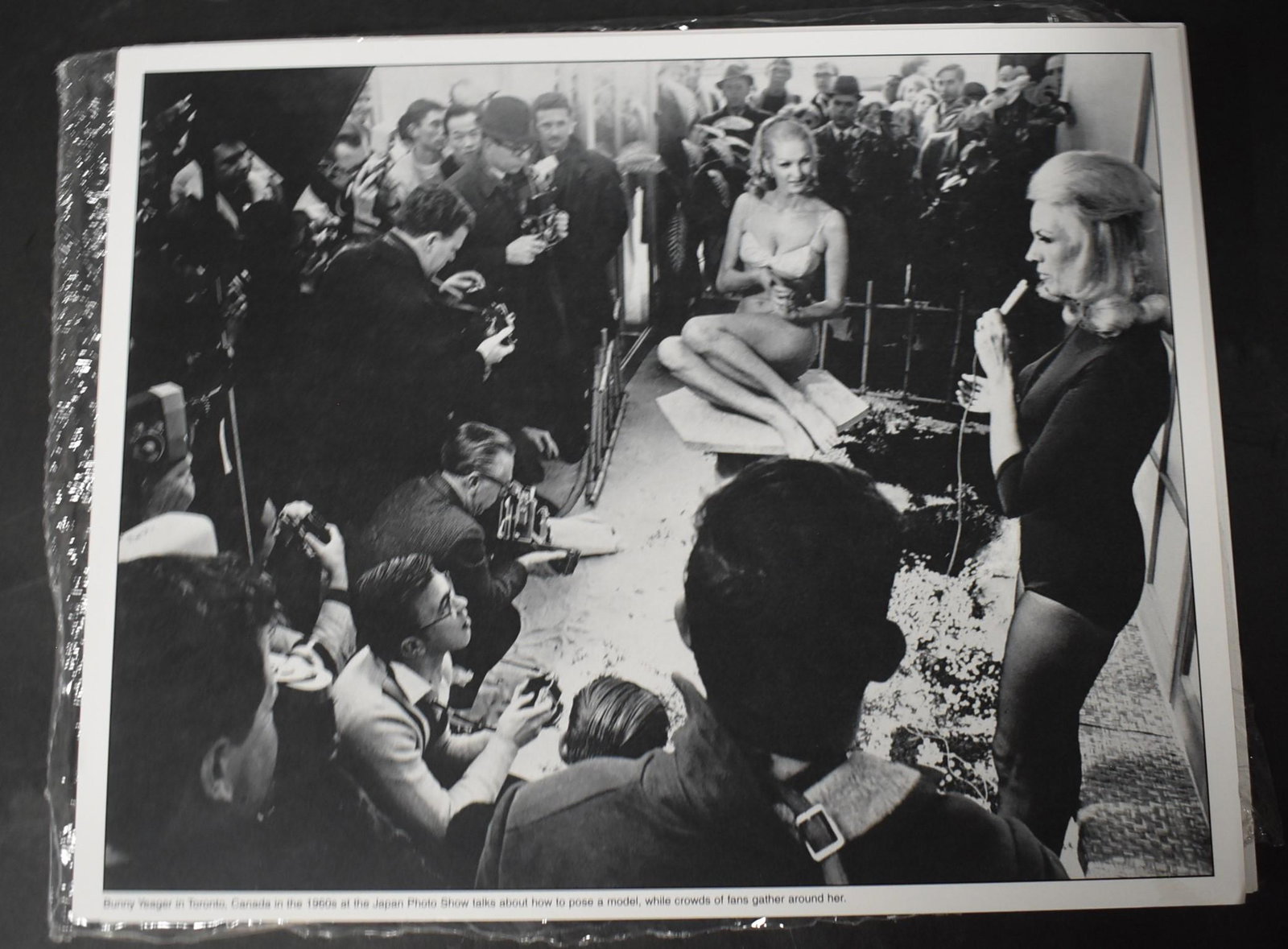 (20)+ 8x10 Photos Bunny Yeager: 8x10 Double Stock. (20)+ Photos Bunny Yeager in Toronto photo. 1960's. Japan Phto Show How to Pose a Model .