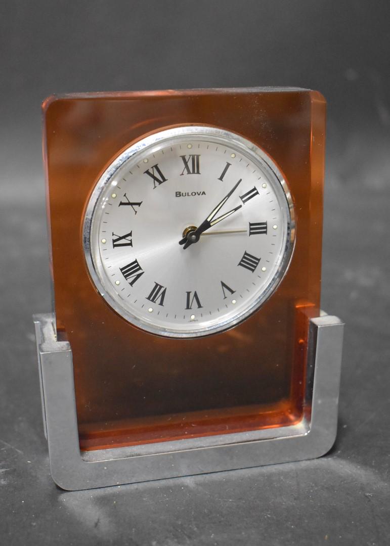 Bulova Shelf Clock (1 of 2)