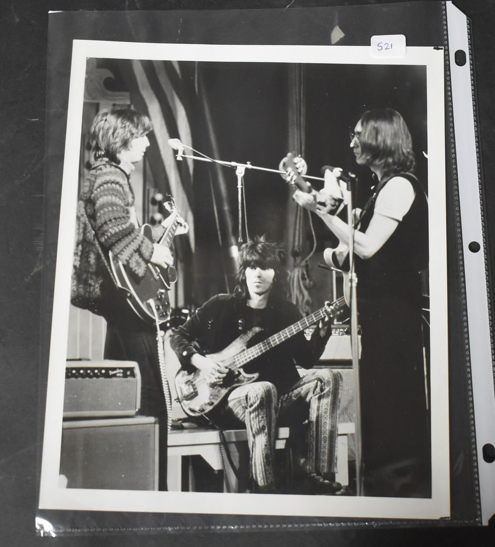 John Lennon Photo: 8 x 10.