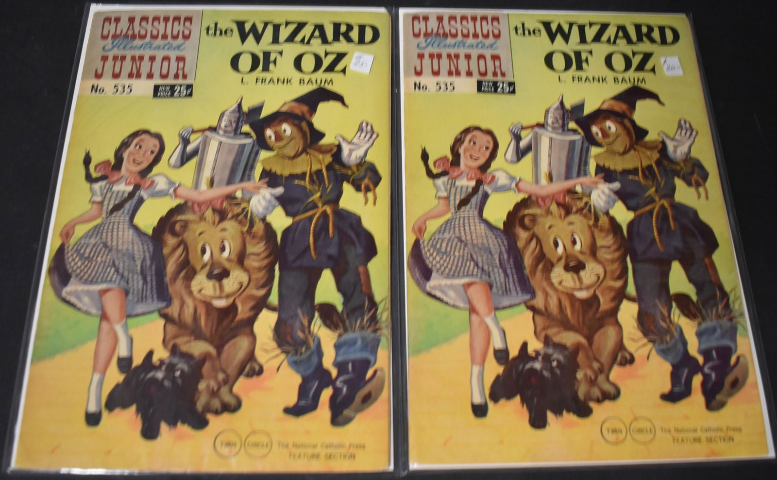 Wizard of Oz Classics Comic Books (2) (1 of 1)