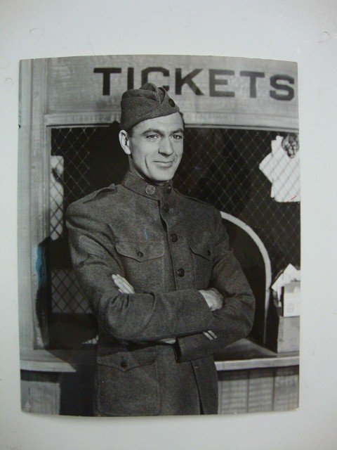 GARY COOPER MOVIE STILLS 40'S, 50'S (75): 1941 Longworth publicity portrait for Warner Brothers, Sergeant York with backstamp and date stamp(1); Mac Julian photograph of Gary Cooper for Warner Brothers (1); four other Sergeant York stills(4);