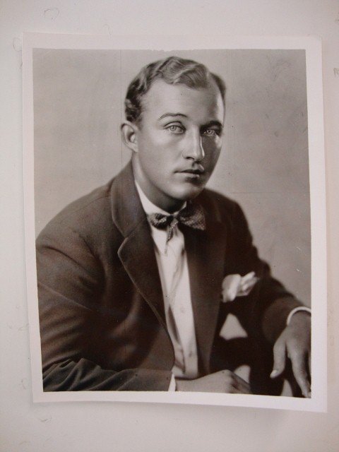 BING CROSBY MOVIE STILLS (23): C. 1942 with Bob Hope at the NBC mike (1); with Bob Hope, same era (1); in black face (1); Rhythm on the River (1); Road to Rio (1); Road to Singapore (1); Mississippi (1); with Fred Astaire in a danc