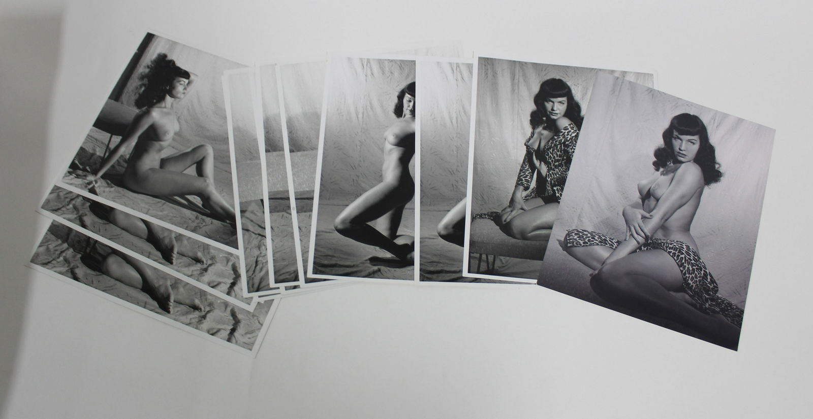 (13) Photos Bettie Page. (1 of 3)