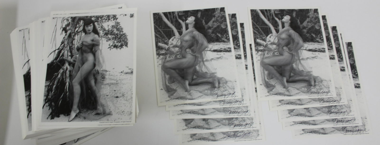(275)+ Photos Bettie Page (10) Sgd. (1 of 4)