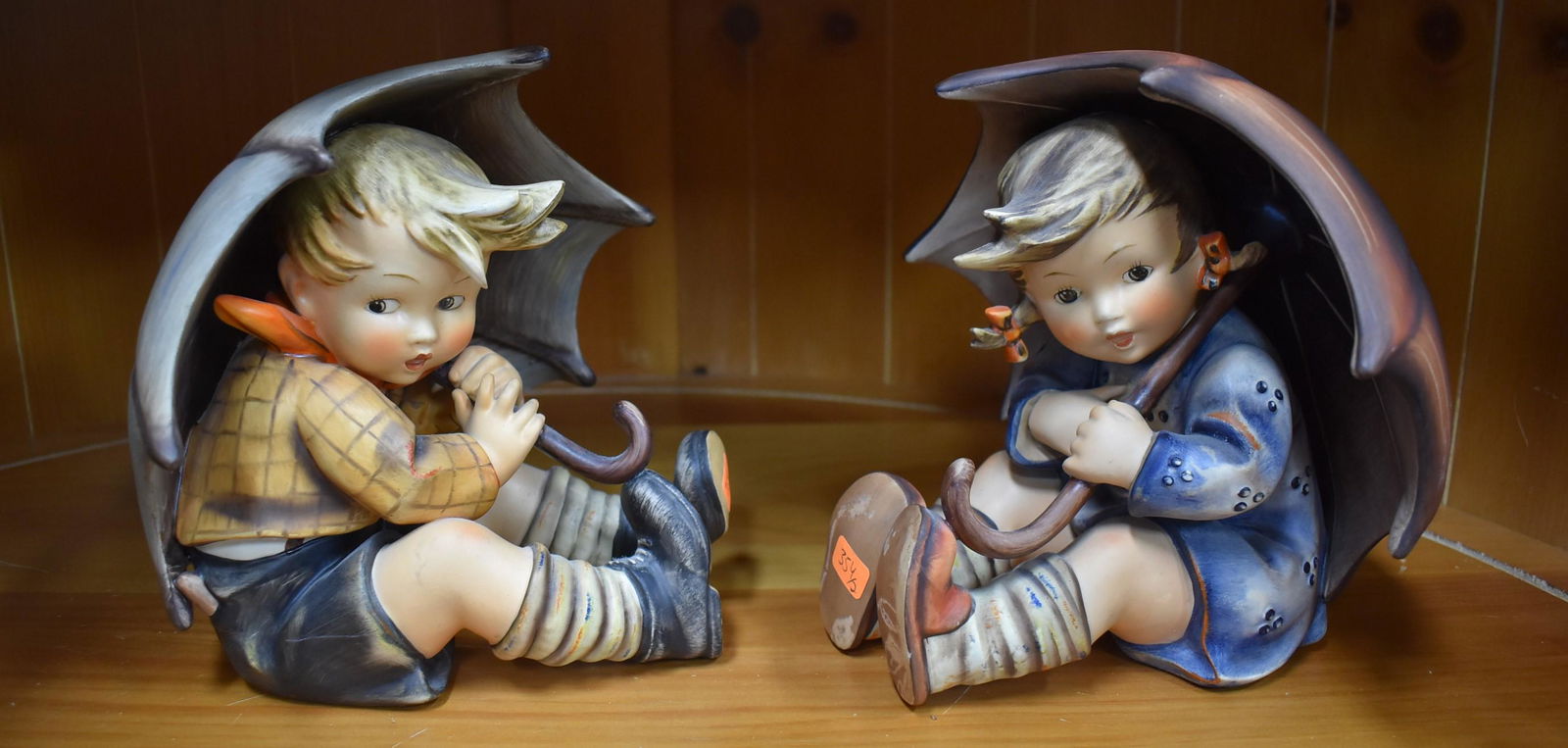 Hummel Large Umbrella Girl and Boy (2) (1 of 9)