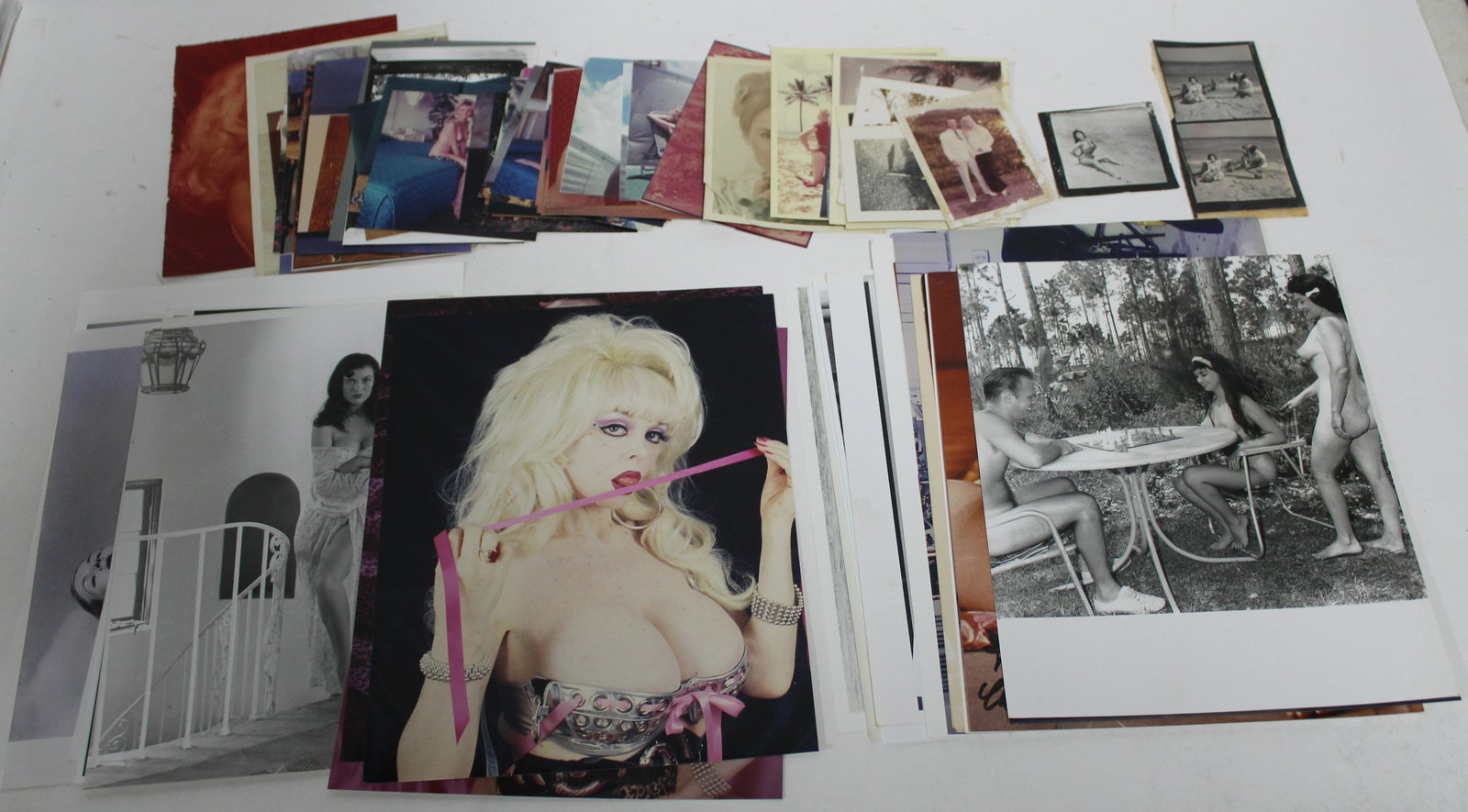 (31) 8x10 Photos (41) 3x3 4x5 5x6 6x7 Photos. (73): (31) 8x10 Photos. (41) 3x3 4x5 5x6 6x7 Photos. Models Include Bettie Page Bunny Yeager, Lisa Winters, Darlene Bennets, Nicolette York. & Other Unidentified Models (1) Sgd Bunny Yeager On Back.