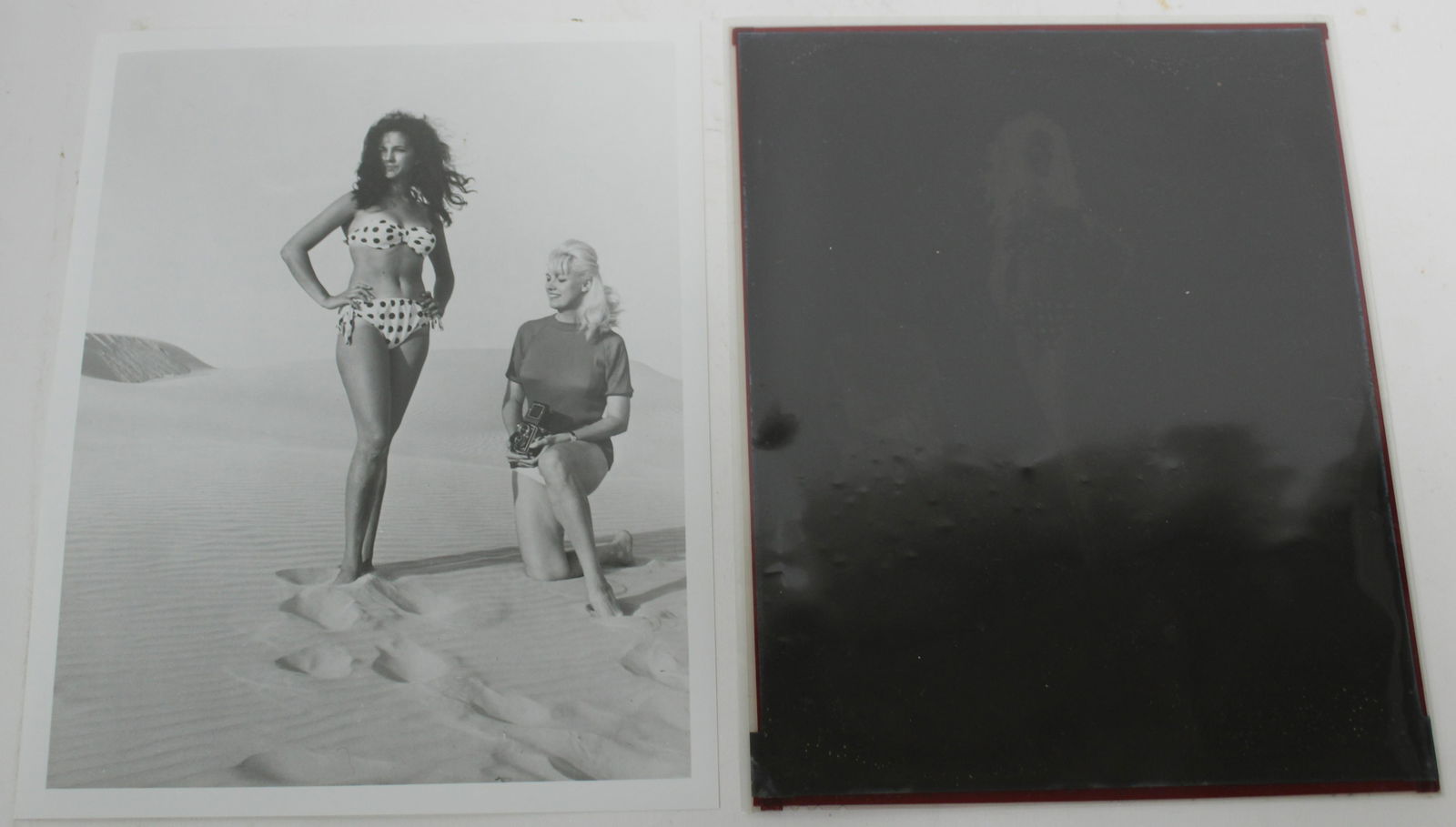 (22) 8x10 Photos & (1) 8x10 Negative. Bunny Yeager & (1 of 1)