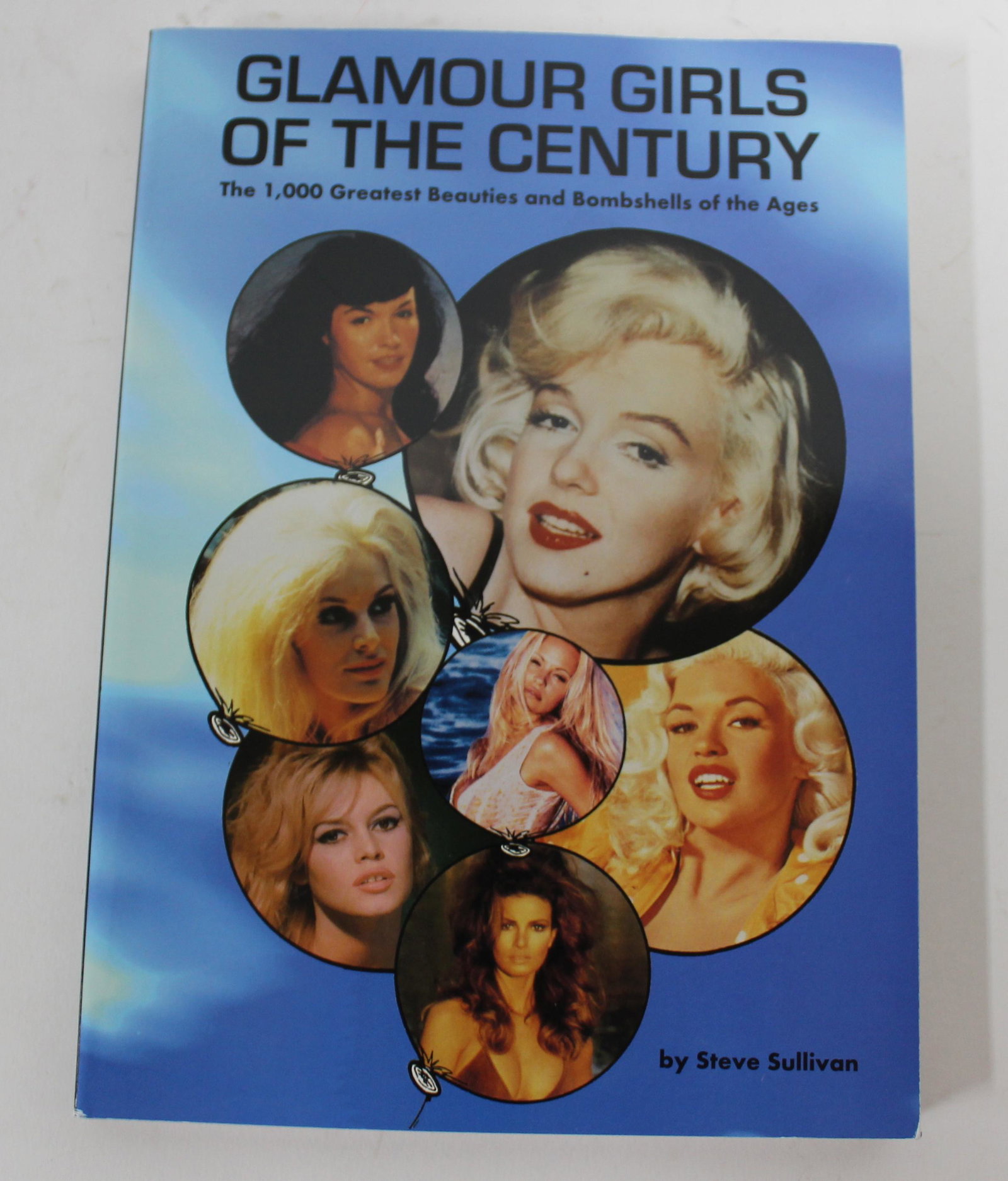 Glamour Girls of the Century (10): by Steve Sullivan. 10 in the lot.