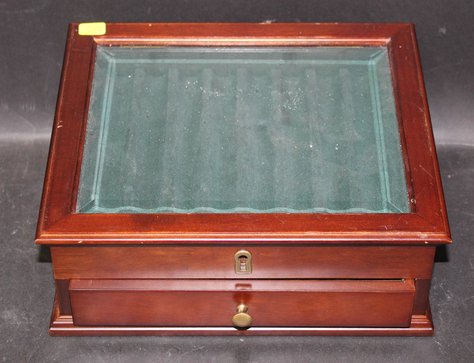 Bombay Pen Collector's Display Box (1 of 3)