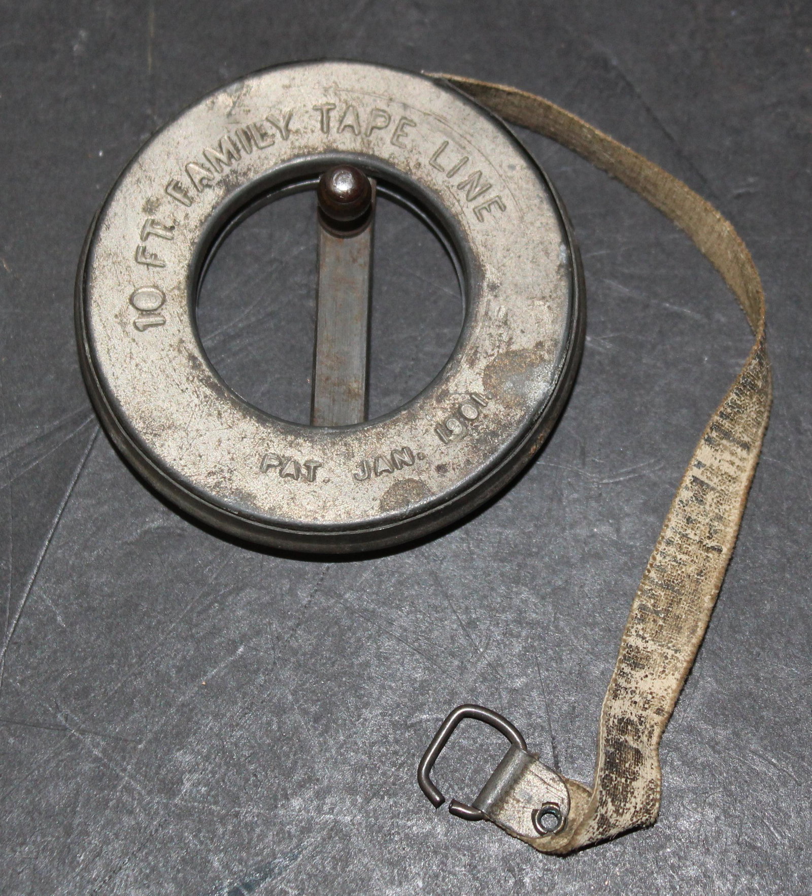 1901 10ft Family Tape Measure: 2.25 in.