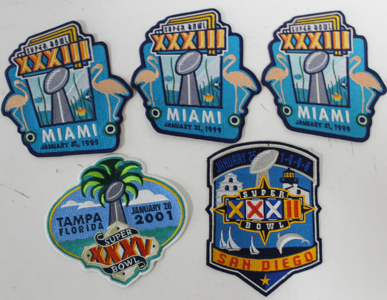 Super Bowl Patches. '98,'99,'01. (5) (1 of 1)