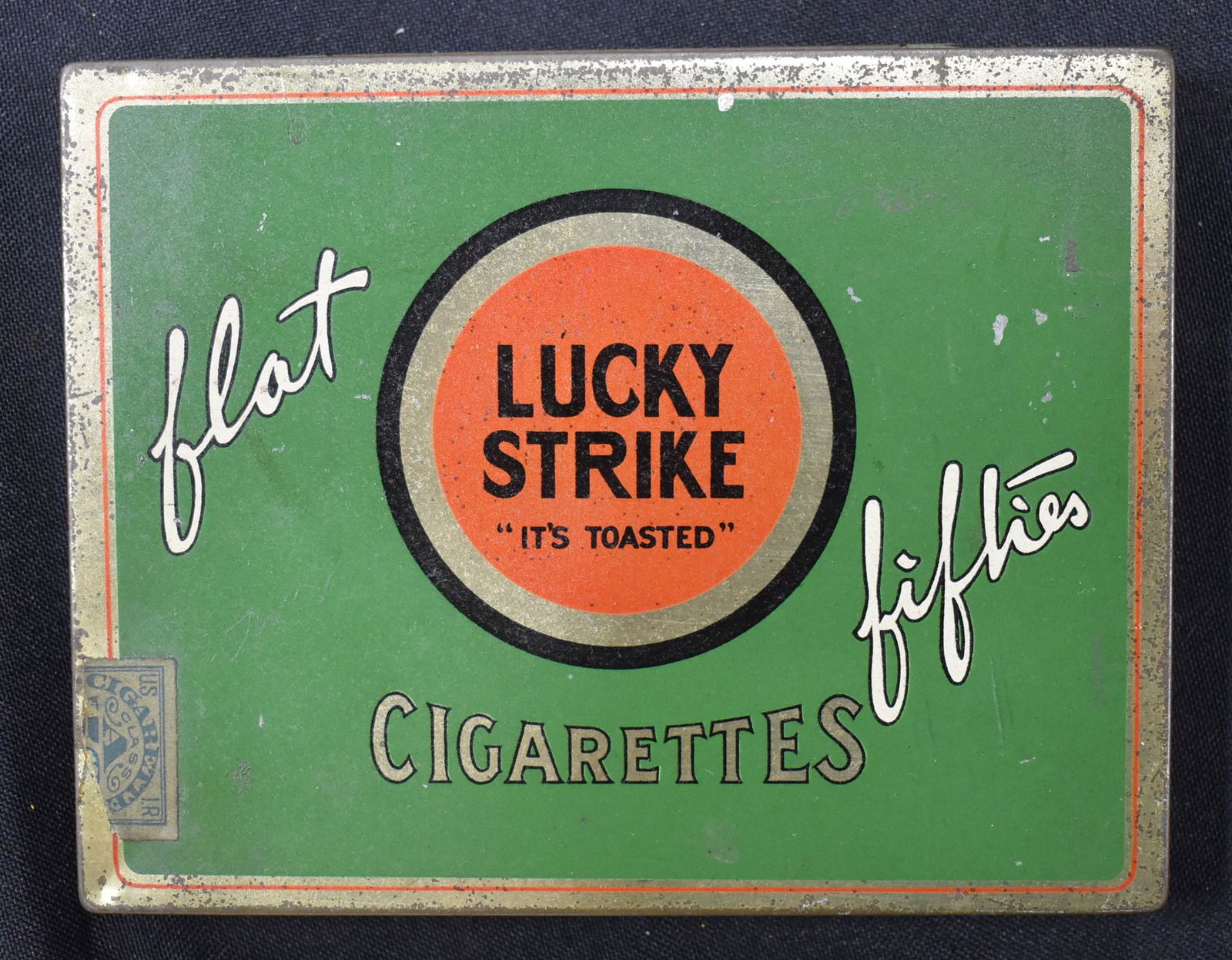 Antique Lucky Strike Tin (1 of 4)