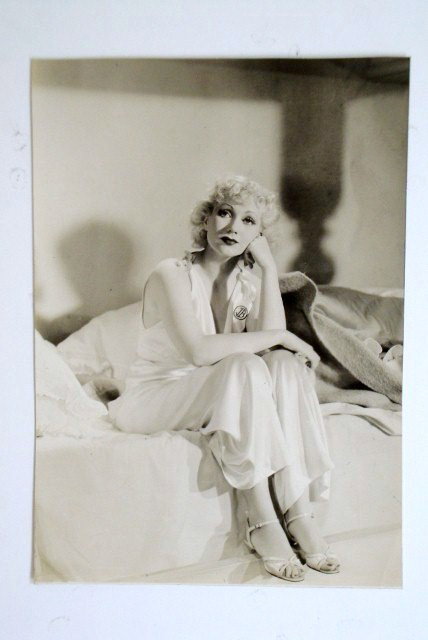 ANN SOTHERN MOVIE STILLS APPROX. 62: c/u Candid photo of Ann Sothern (1); 3/4 Glamour Shot (1); full length glamour (6); cast photo from the 1933 movie Lets Fall In Love (1); candid c/u glamour from same (3); 4 x 6 candid from Melody In 
