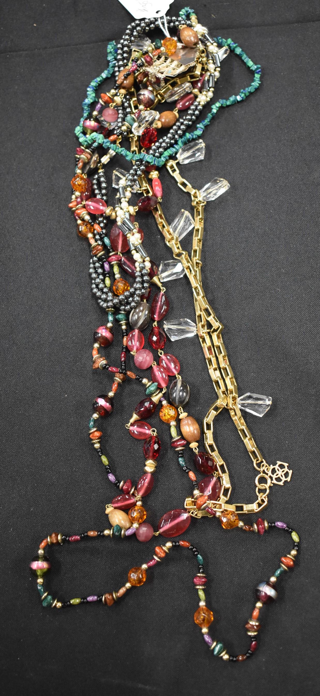 Collectors Lot of Vintage Jewelry (6) (1 of 3)