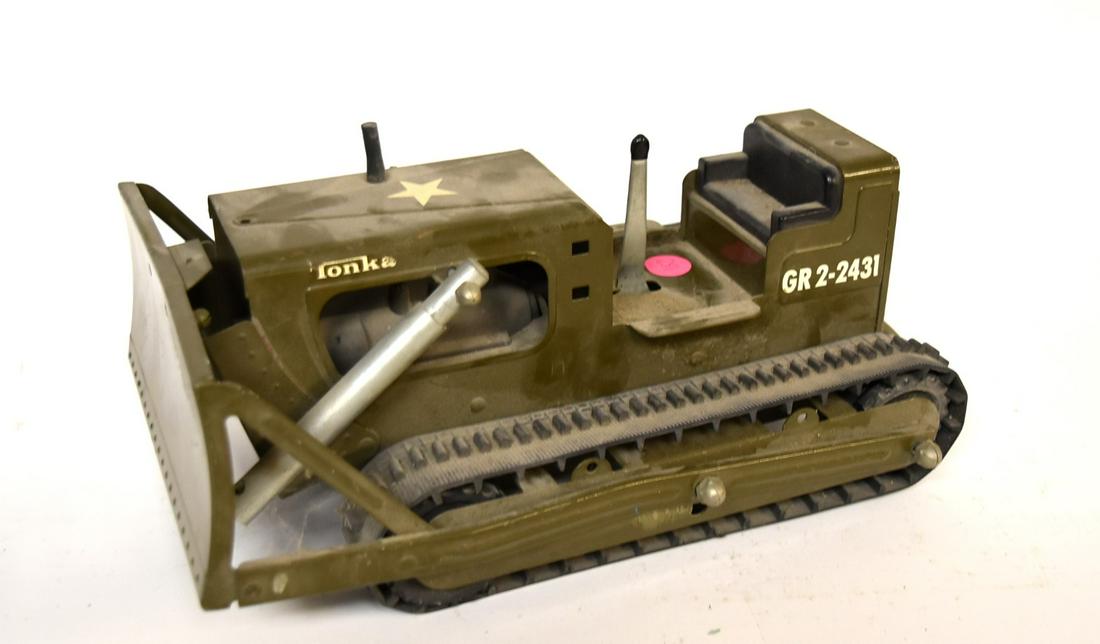 Vintage Tonka Military Bulldozer (1 of 4)