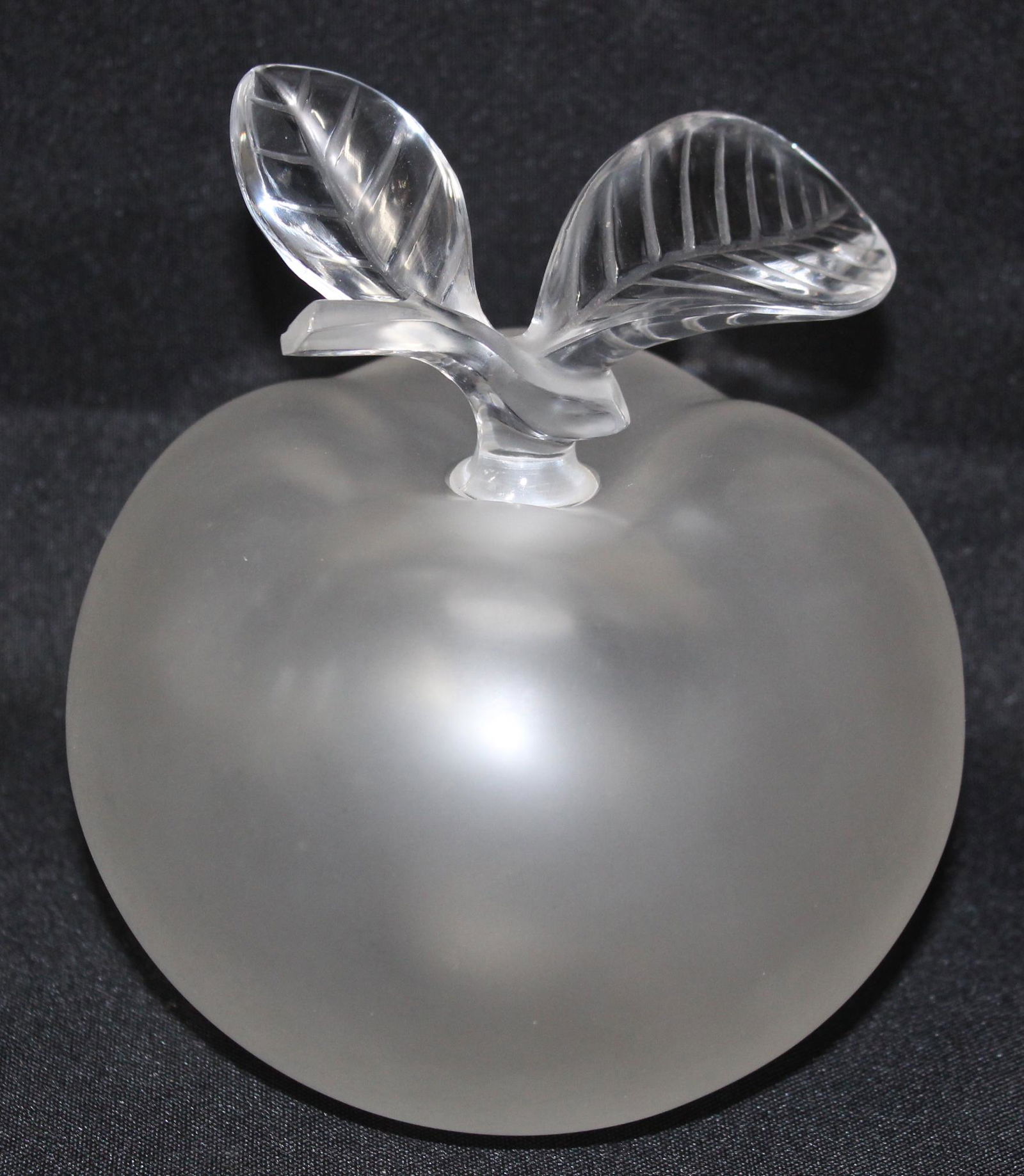 Lalique Perfume Bottle Signed (1 of 4)