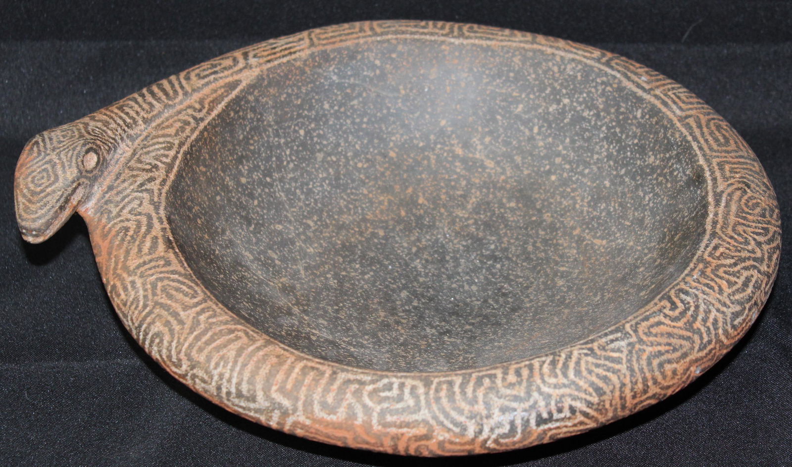 Pre-Columbian Stoneware Bowl (1 of 3)