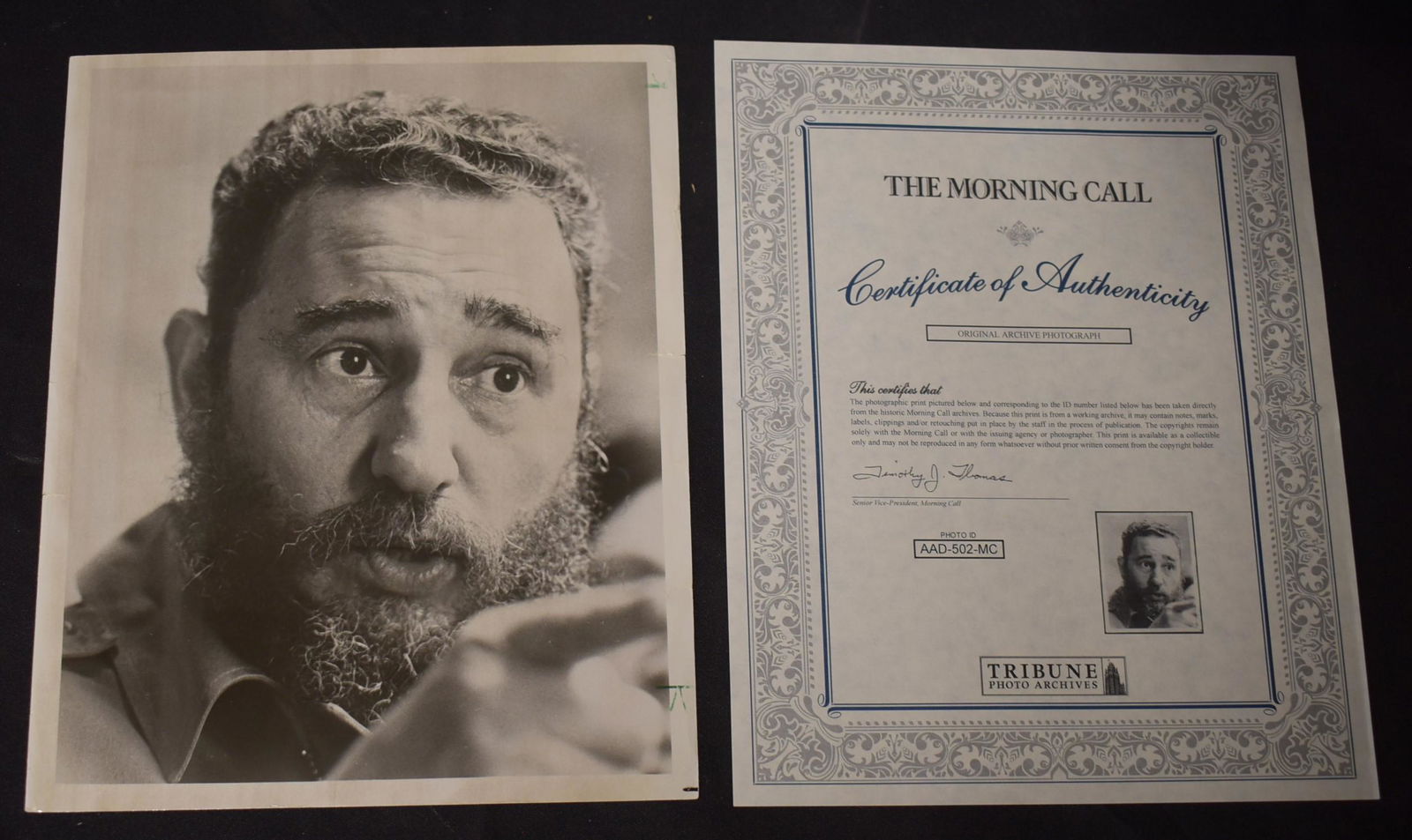 Fidel Castro Vintage Photograph COA (1 of 2)