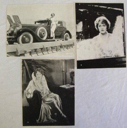 MARLENE DIETRICH - PORTRAITS & STILLS (33): c/u portrait (1); candid of Marlene posing by a car (1); c/u from 1929 "Three Loves" (1); scene from 1929 "I Kissed Your Hand Madame" (1); scene from "Blue Angel" (1); c/u portrait from 1930 "Morocco"