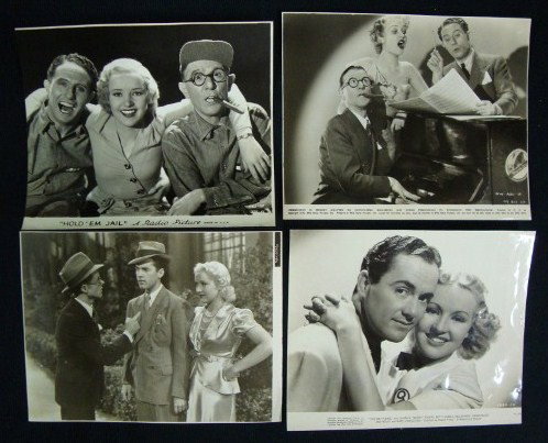 MOVIE STILLS, BETTY GRABLE (130): 1934-1954 Lot to include; portraits, movie scenes, glamour photos, advertisements & newspaper clippings. Some double card stock, & with publicity snipes. Along with press books for "Pin Up Girl", "Tha